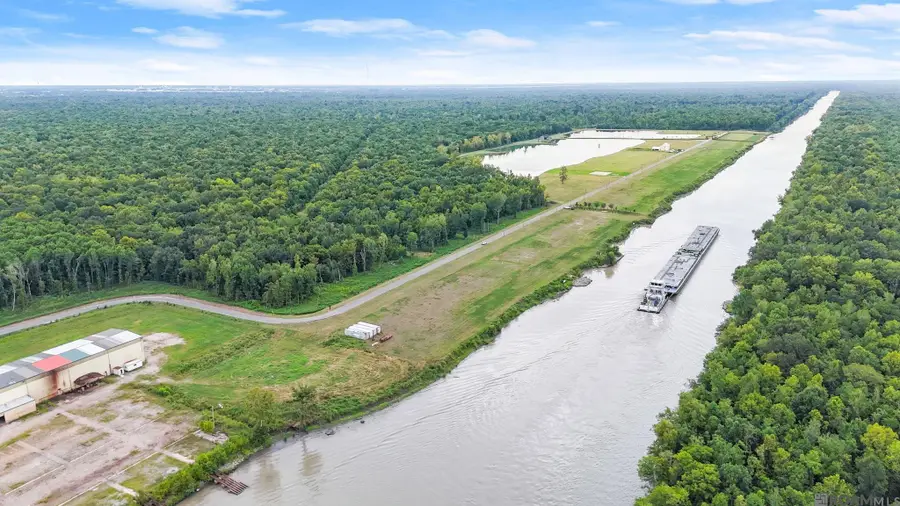 6046 Mill Town Rd, Brusly, LA 70719 - #2