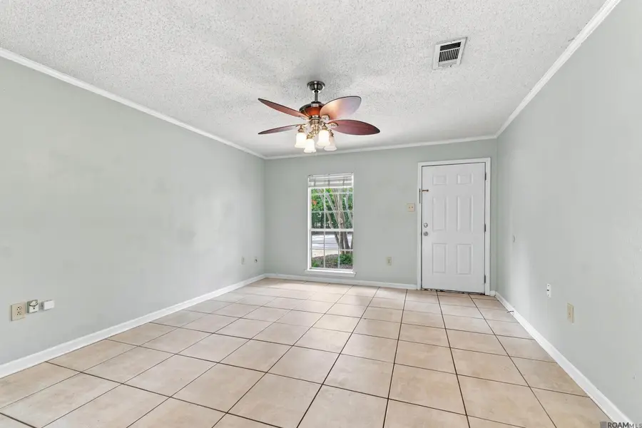 8535 Barnett Dr, Baton Rouge, LA 70809 - #3