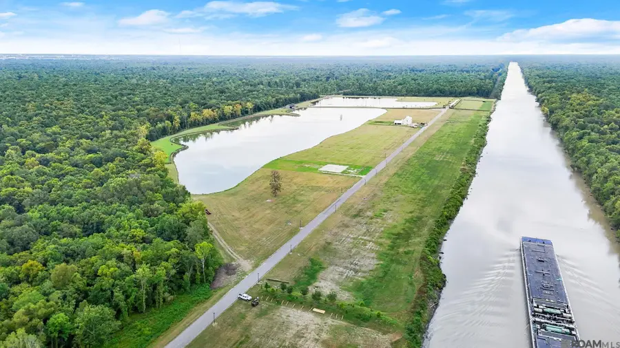 6049 Mill Town Rd, Brusly, LA 70719 - #3