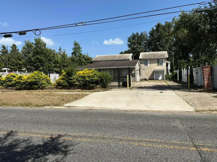 555 E Boyd Dr, Baton Rouge, LA 70808 - #3