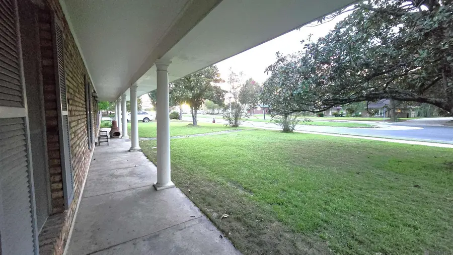 1745 Sherwood Forest Blvd, Baton Rouge, LA 70815 - #2