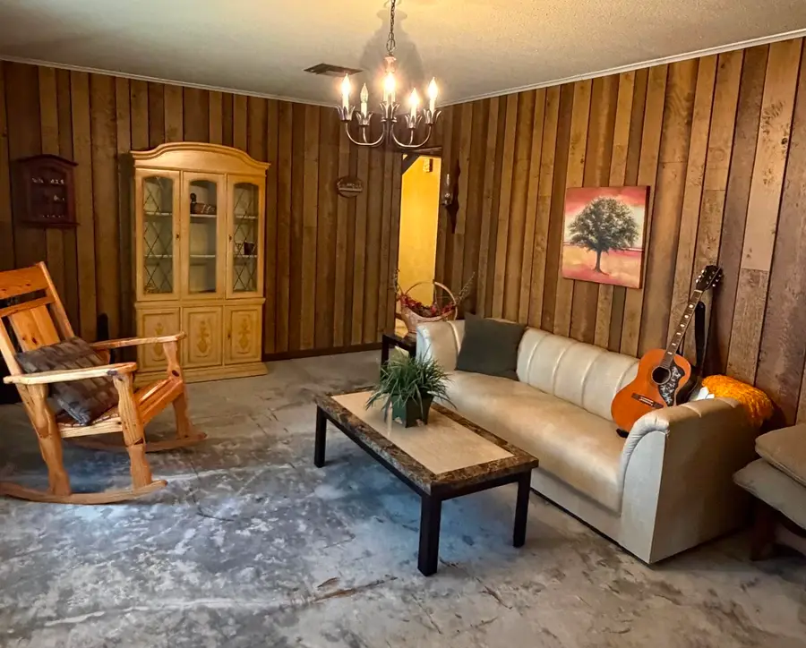 225 East 71st Street, Cut Off, LA 70345 - #2