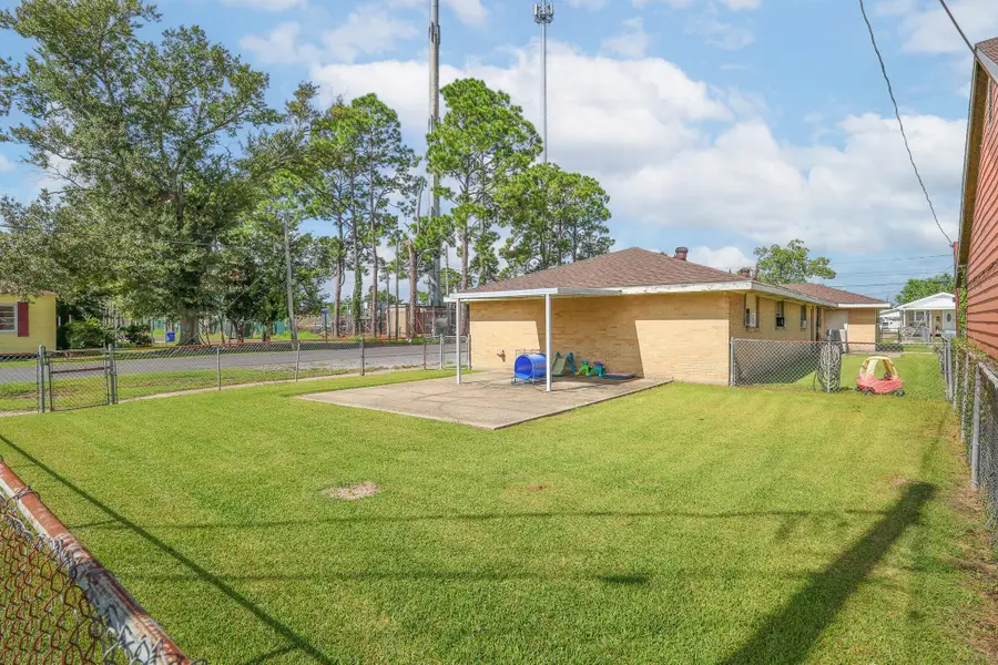 1001 East 12th Street, Thibodaux, LA 70301 - #3