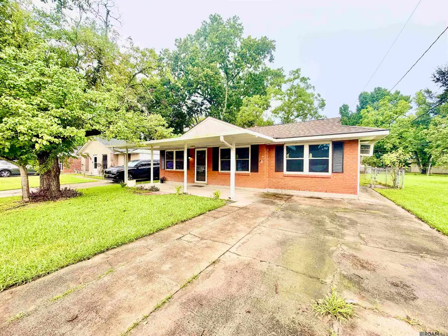 11675 Sewanee Dr, Baton Rouge, LA 70816 - #2