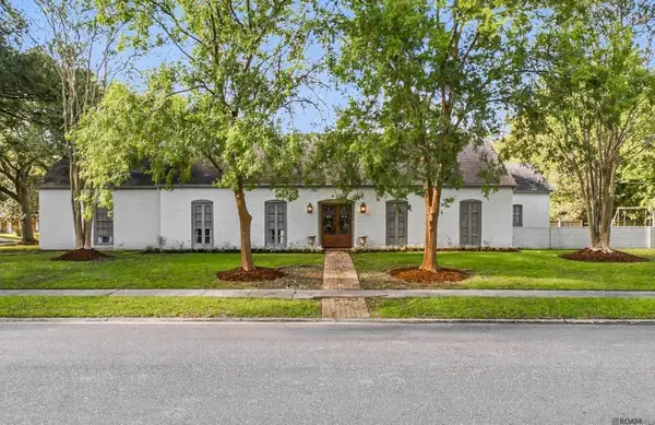 12030 Chester Dr, Baton Rouge, LA 70810
