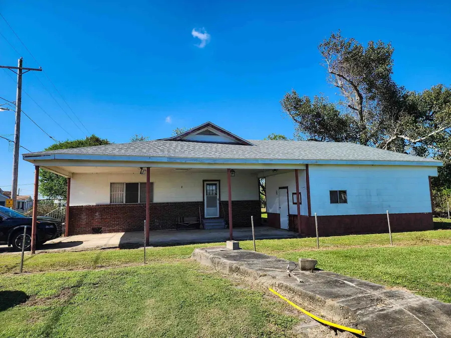 130 Dursette Street, Golden Meadow, LA 70357 - #2