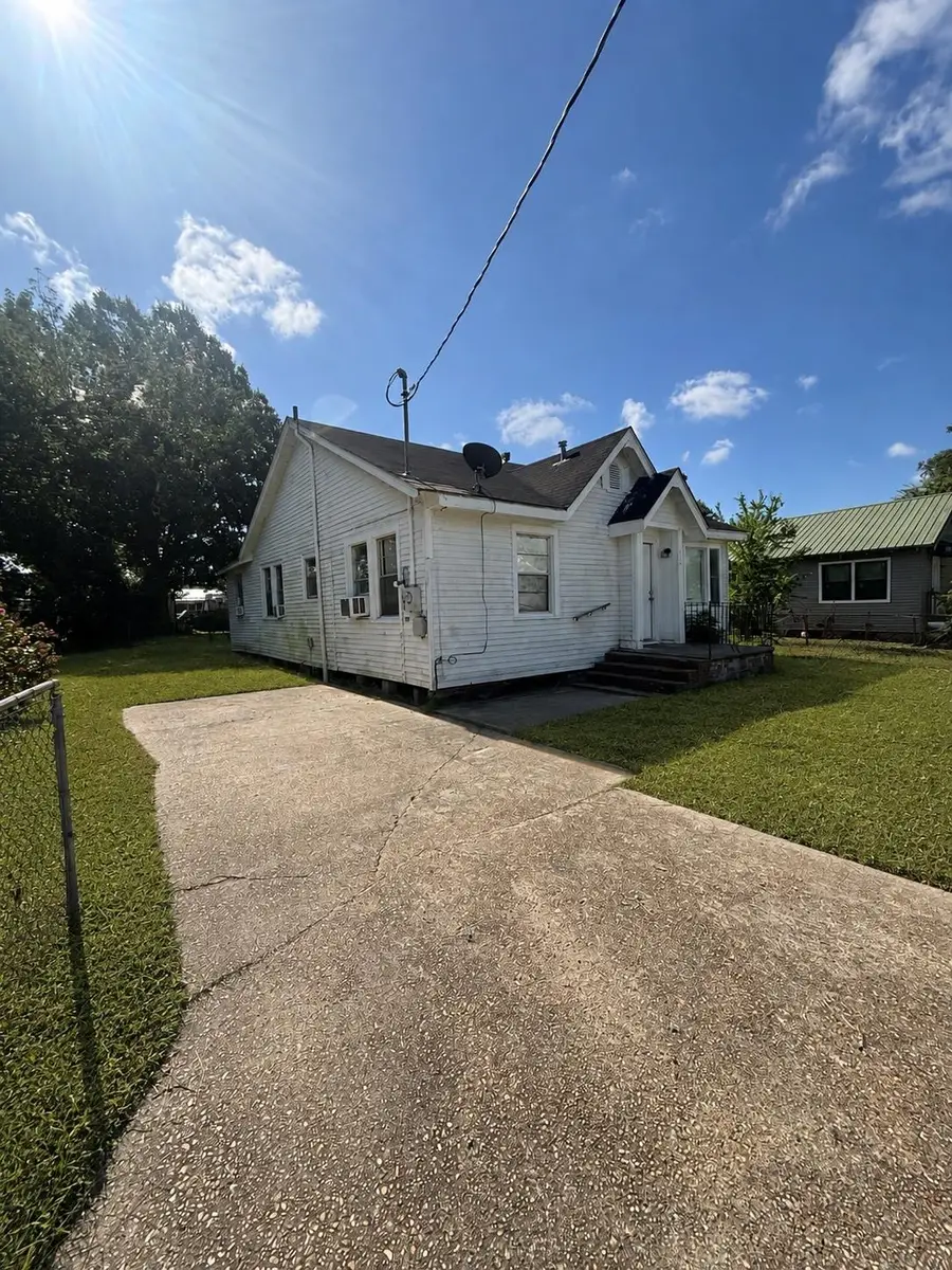 404 Garnet Street, Houma, LA 70360 - #2