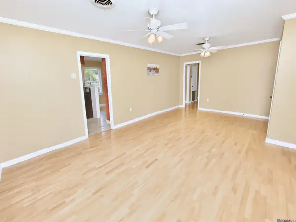 4520 E Essen Heights Ct, Baton Rouge, LA 70809