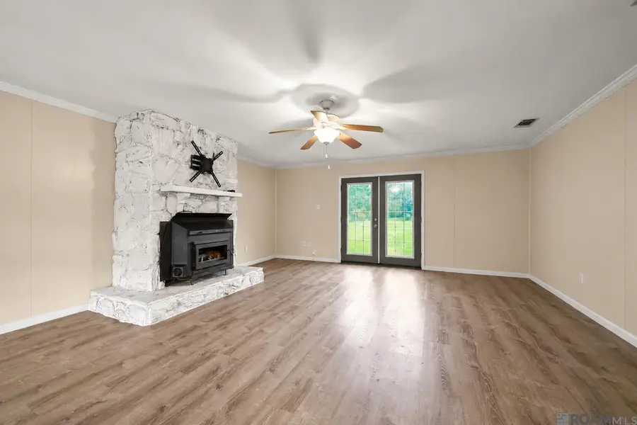 30985 Burgess Rd, Denham Springs, LA 70726 - #3