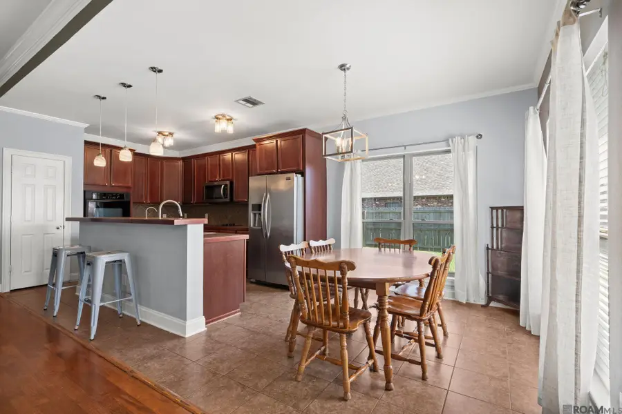 13824 Parkway Dr, Denham Springs, LA 70726 - #3