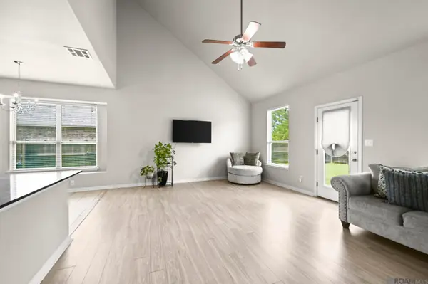 10709 Braves Ave, Denham Springs, LA 70726