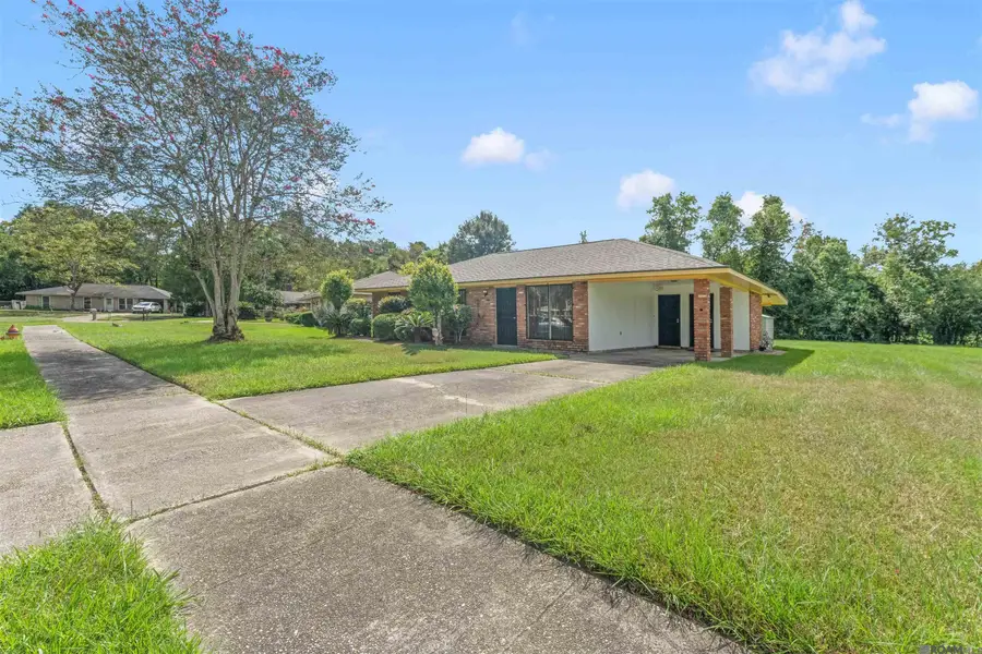 4902 Sprucewood Ct, Baker, LA 70714 - #2