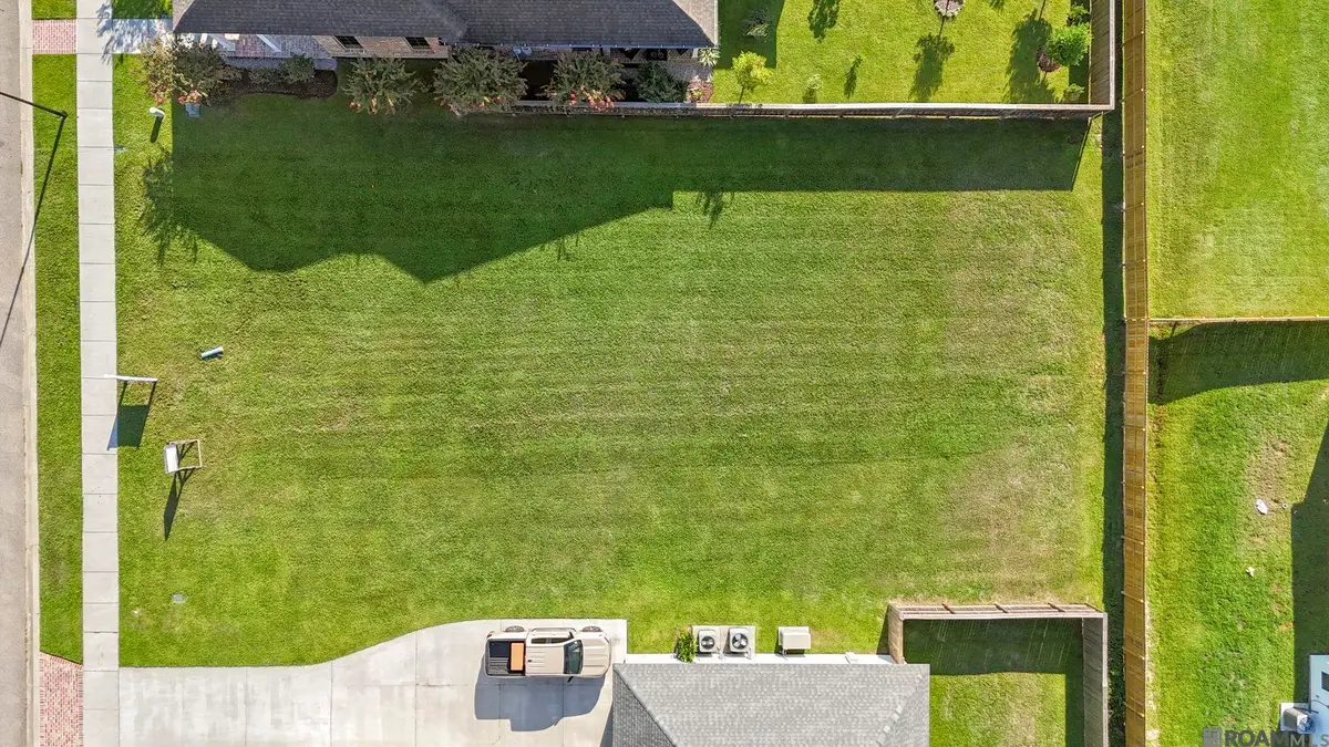 12734 Solemn Oaks Ave, Baton Rouge, LA 70818 - #1