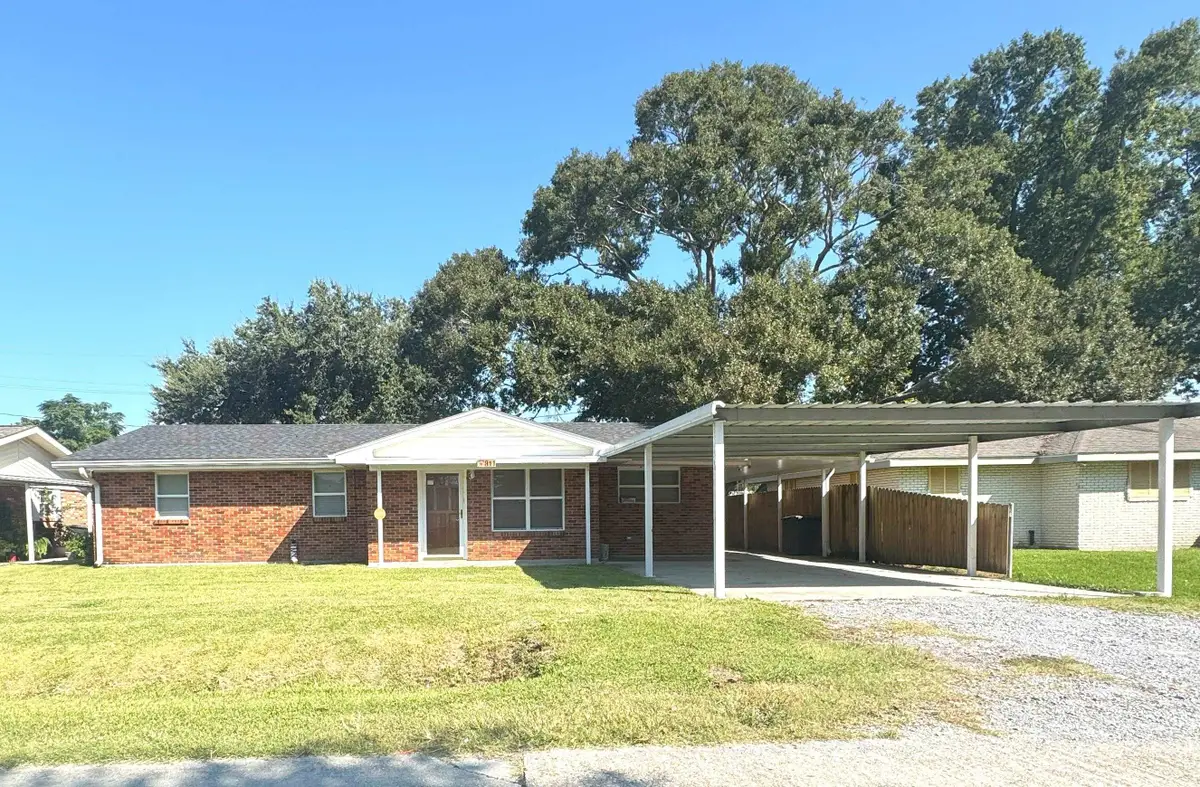811 Kenney Street, Houma, LA 70364 - #1