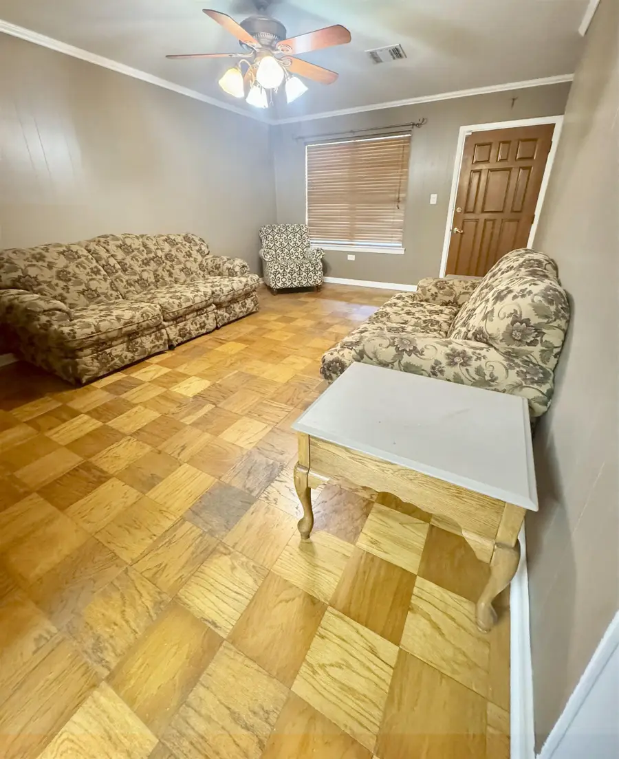 811 Kenney Street, Houma, LA 70364 - #3