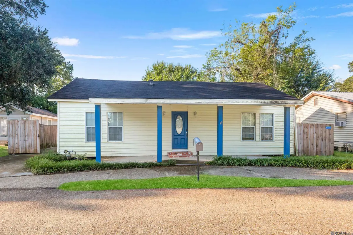 212 Leslie St, Denham Springs, LA 70726 - #1