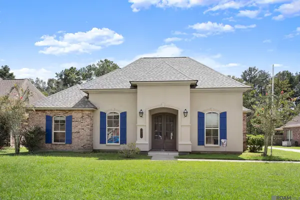 14176 Twelve Oaks Dr, Walker, LA 70785