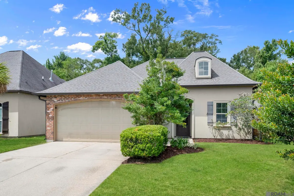 7022 Buttonbush Dr, Baton Rouge, LA 70817 - #1