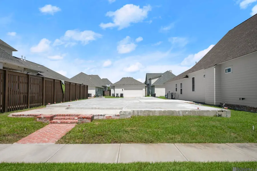 1656 Elm Row Ln, Baton Rouge, LA 70810 - #2