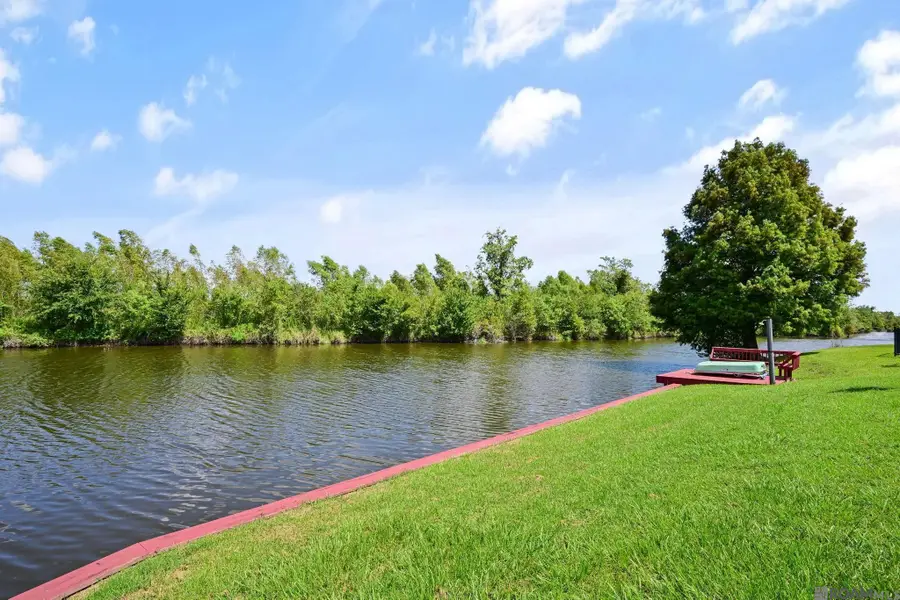 10753 Hilltree Dr, Baton Rouge, LA 70810 - #2