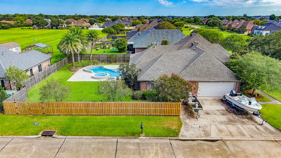 360 Sugar Highland Boulevard, Houma, LA 70360 - #2