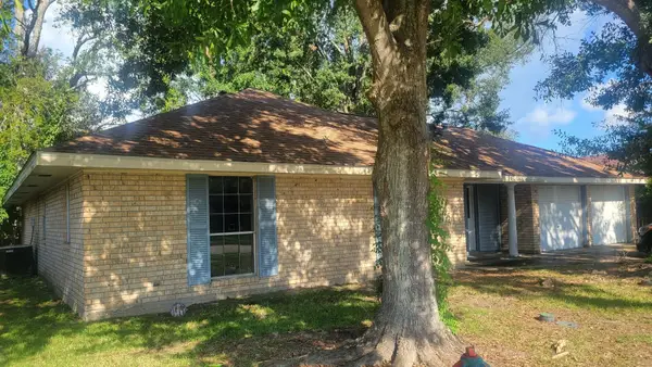 124 Glenhill Drive, Houma, LA 70363