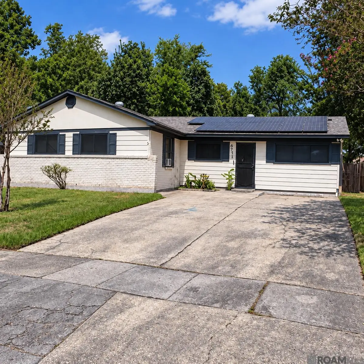 6721 Myrtlewood Dr, Baton Rouge, LA 70812 - #1