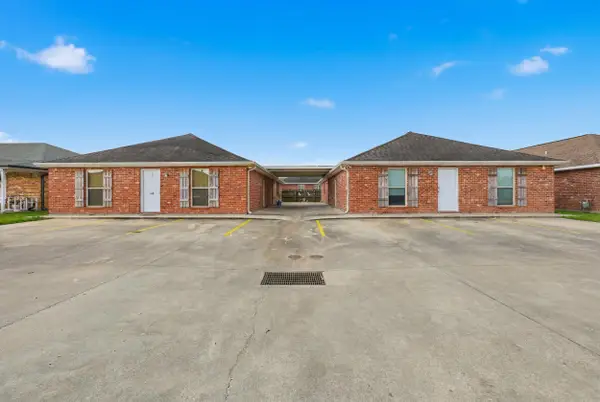 219 Gloria St, Thibodaux, LA 70301