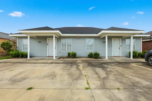 306 & 308 Gloria St, Thibodaux, LA 70301