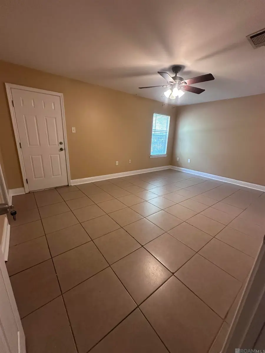 9935-9937 El Scott Ave, Baton Rouge, LA 70811 - #3