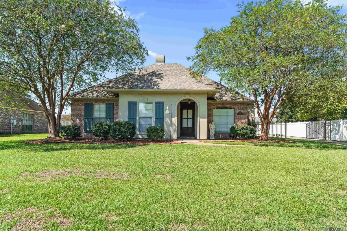 6685 Windwood Dr, Zachary, LA 70791 - #1