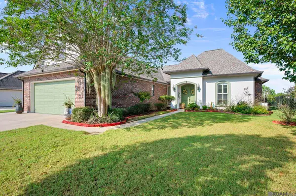 16475 Pascal Dr, Prairieville, LA 70769