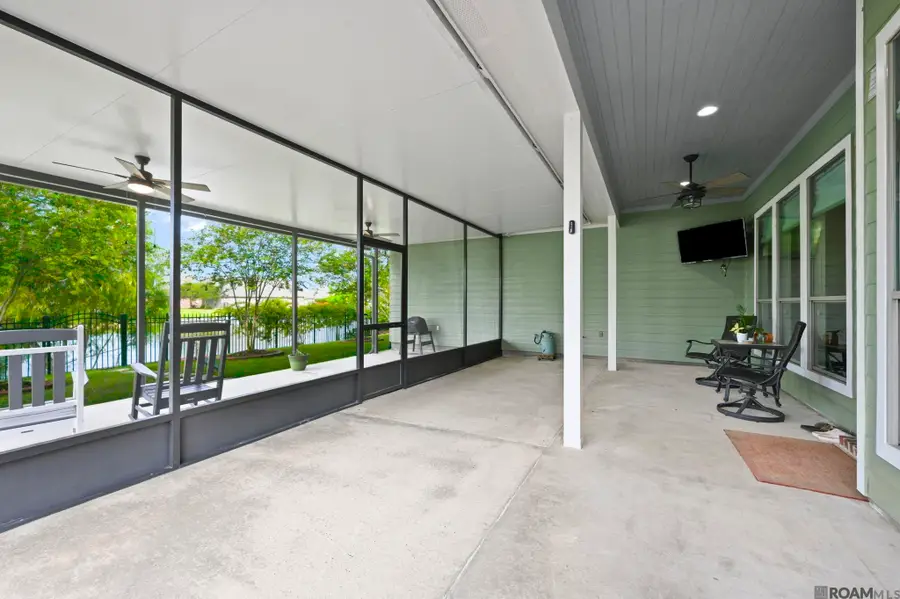 16475 Pascal Dr, Prairieville, LA 70769 - #2