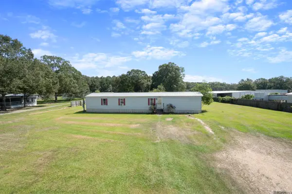 26770 Kelli Dr, Denham Springs, LA 70726