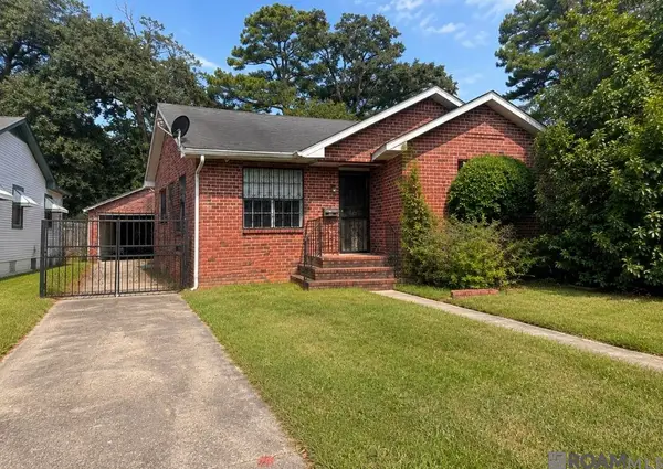 1745 N 17th St, Baton Rouge, LA 70802