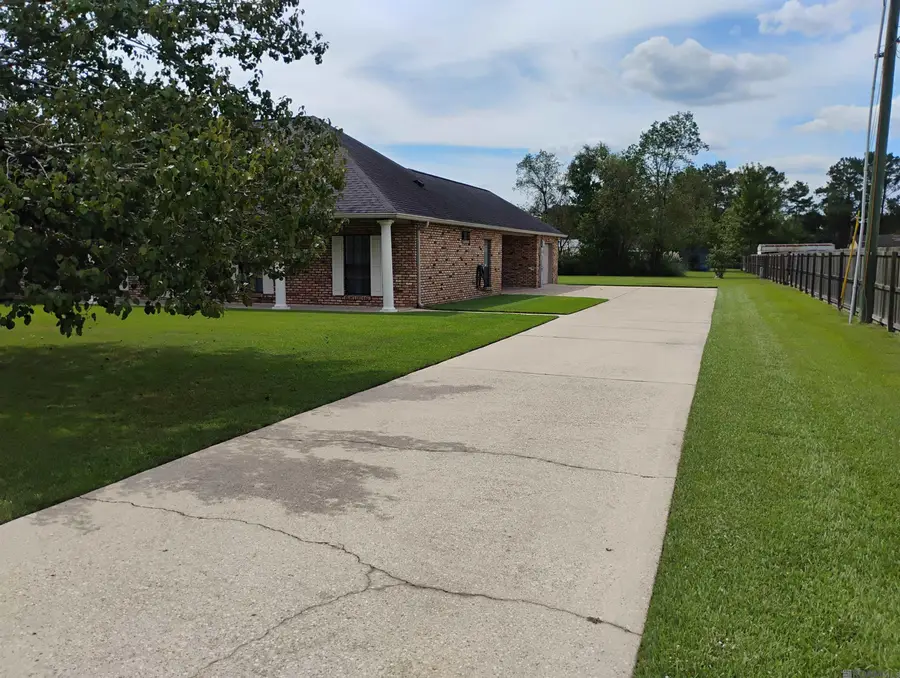 25595 Ashland Bend Drive, Denham Springs, LA 70726 - #3