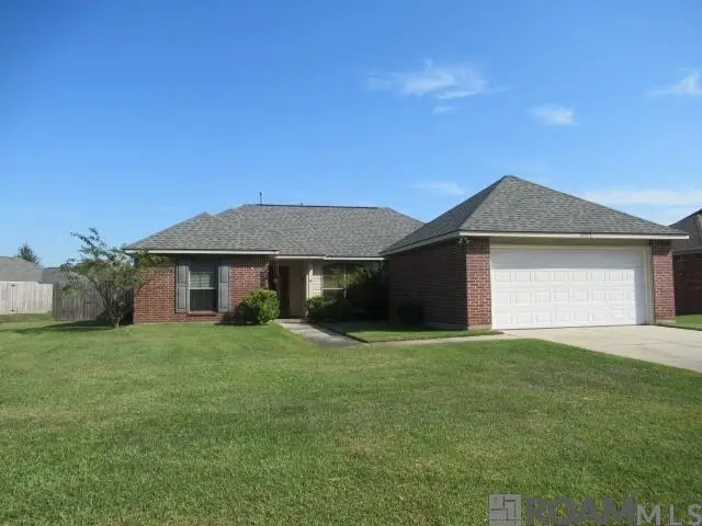 12727 Bonnie Bleu Dr, Denham Springs, LA 70726 - #1