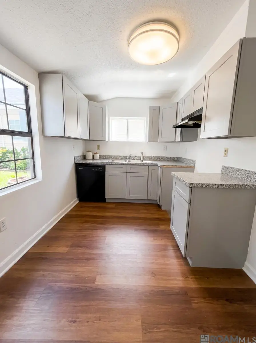 3916 Clematis St, New Orleans, LA 70122 - #2