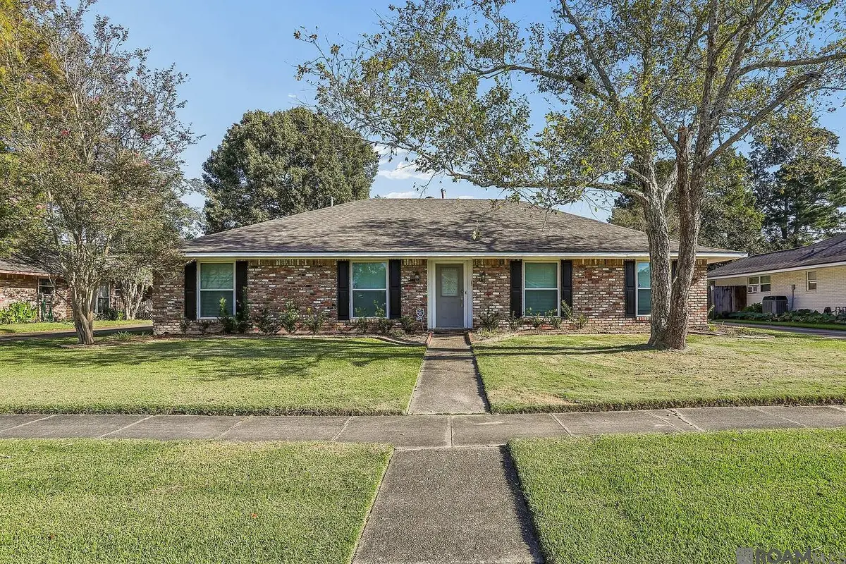 12435 Parkvilla Ave, Baton Rouge, LA 70816 - #1