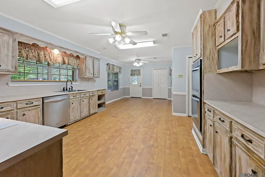 1072 Rollins Rd, Zachary, LA 70791 - #2