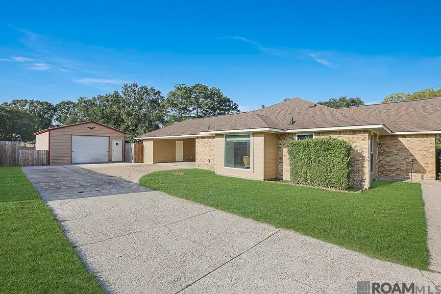40099 Todd Dr, Prairieville, LA 70769 - #2