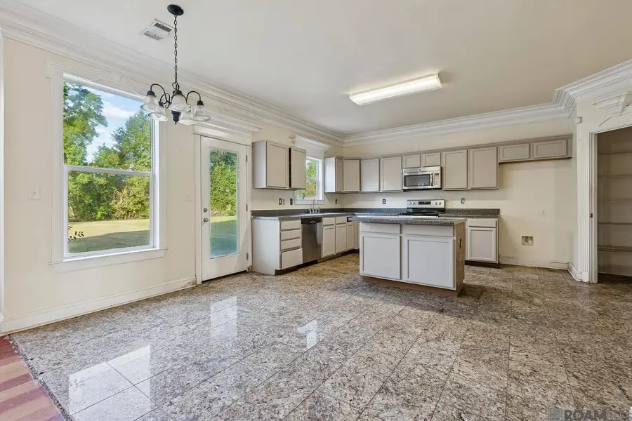 37035 Murphy Webb Ave, Prairieville, LA 70769 - #3
