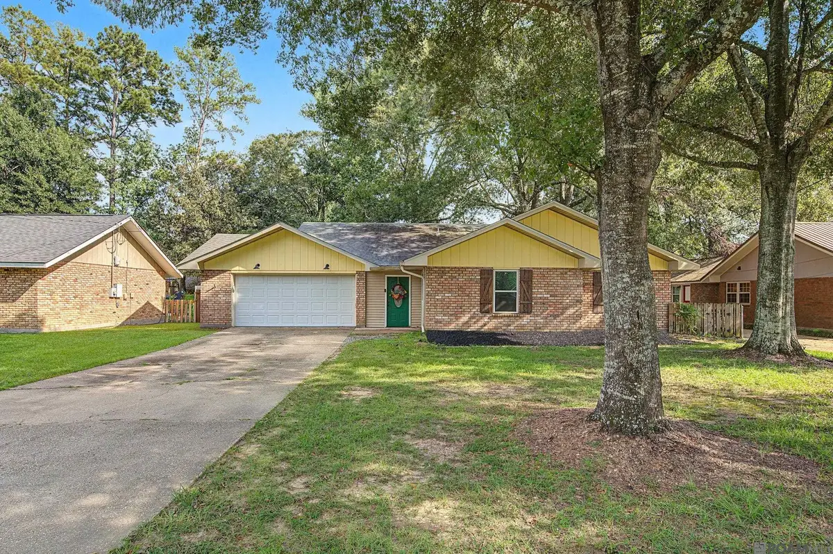 2426 Sherry St, Denham Springs, LA 70726 - #1