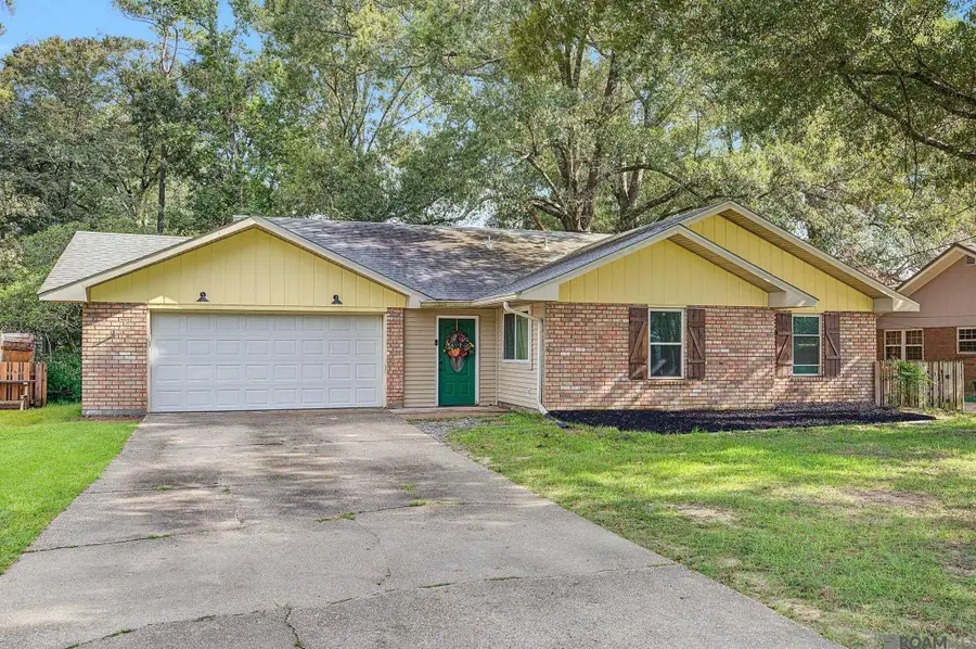 2426 Sherry St, Denham Springs, LA 70726 - #2
