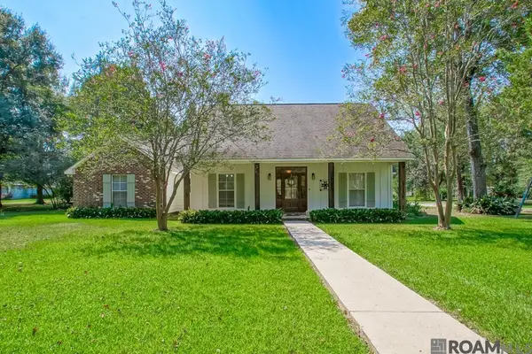 6580 Lower Zachary Rd, Zachary, LA 70791