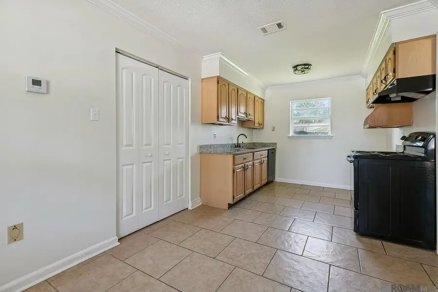 1531 Delta Rd, Laplace, LA 70068 - #2
