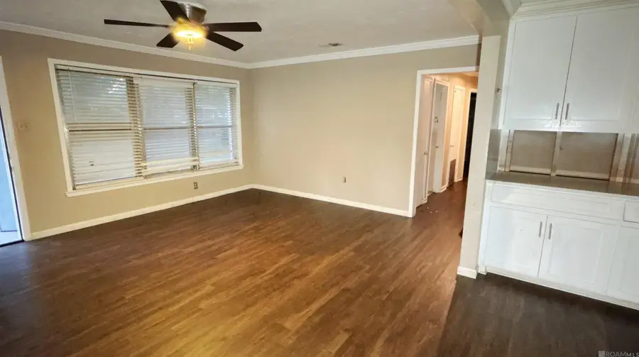 6122 S Howell Dr, Baton Rouge, LA 70805 - #2