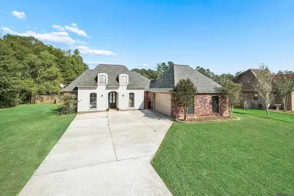 33990 Renee Ave, Denham Springs, LA 70706