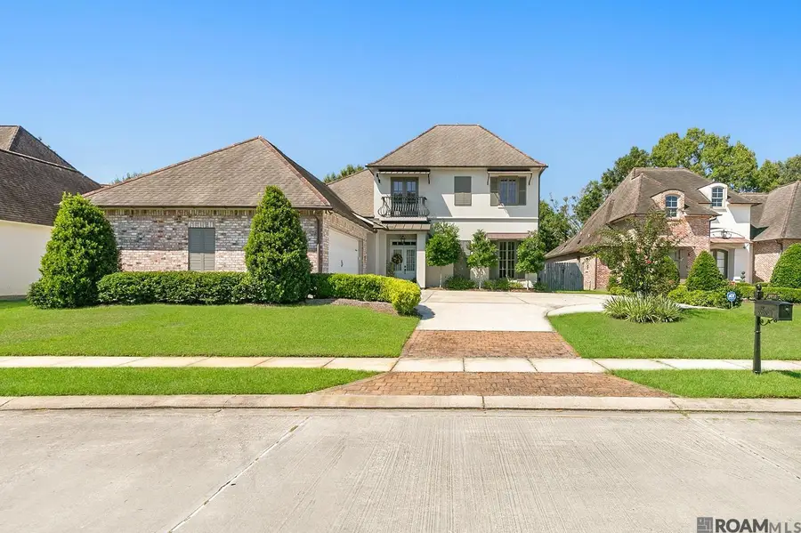 8970 Carriagewood Estates Dr, Baton Rouge, LA 70817 - #2