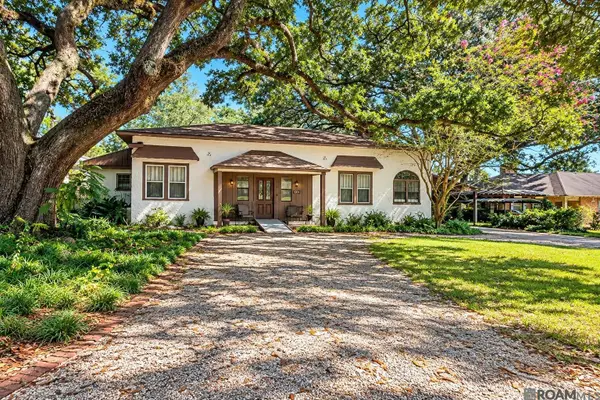 5279 Greenside Ln, Baton Rouge, LA 70806